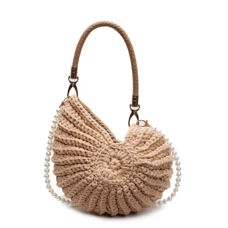 Pearl Shell Bag – Handgefertigte Eleganz für Individualistinnen