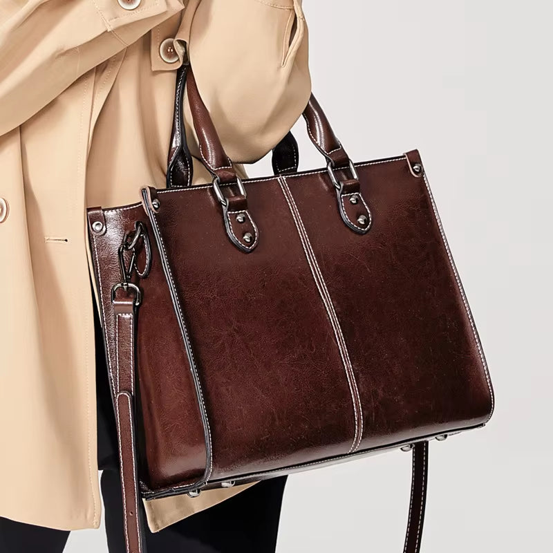 Elegante Business & Lehrer Tasche – Kompakt & Stilvoll