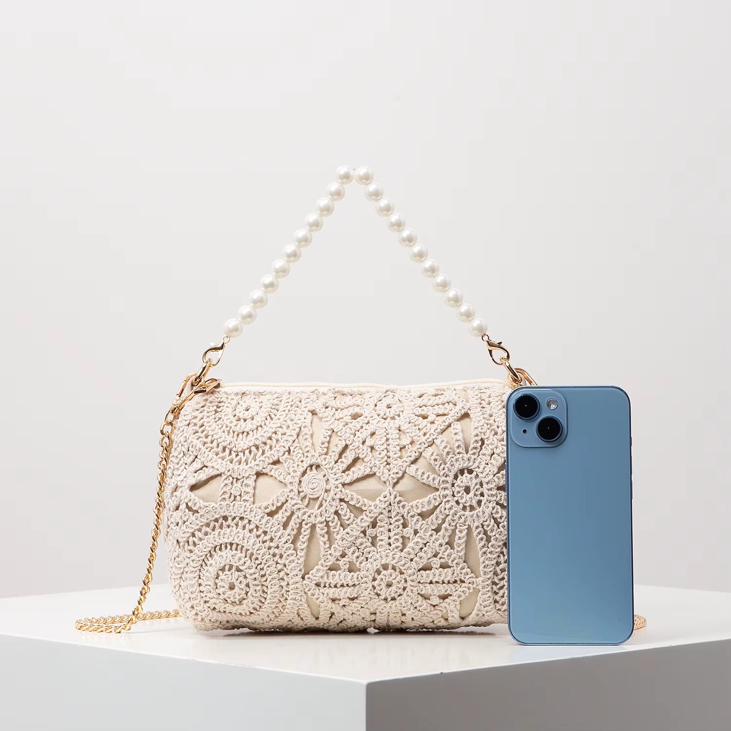 Perlen-Handtasche „Ocean Glow“ – Eleganz für den Strand