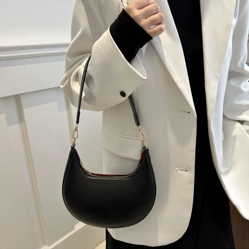 Elegante Moon Bag – Exklusive Damen Schultertasche