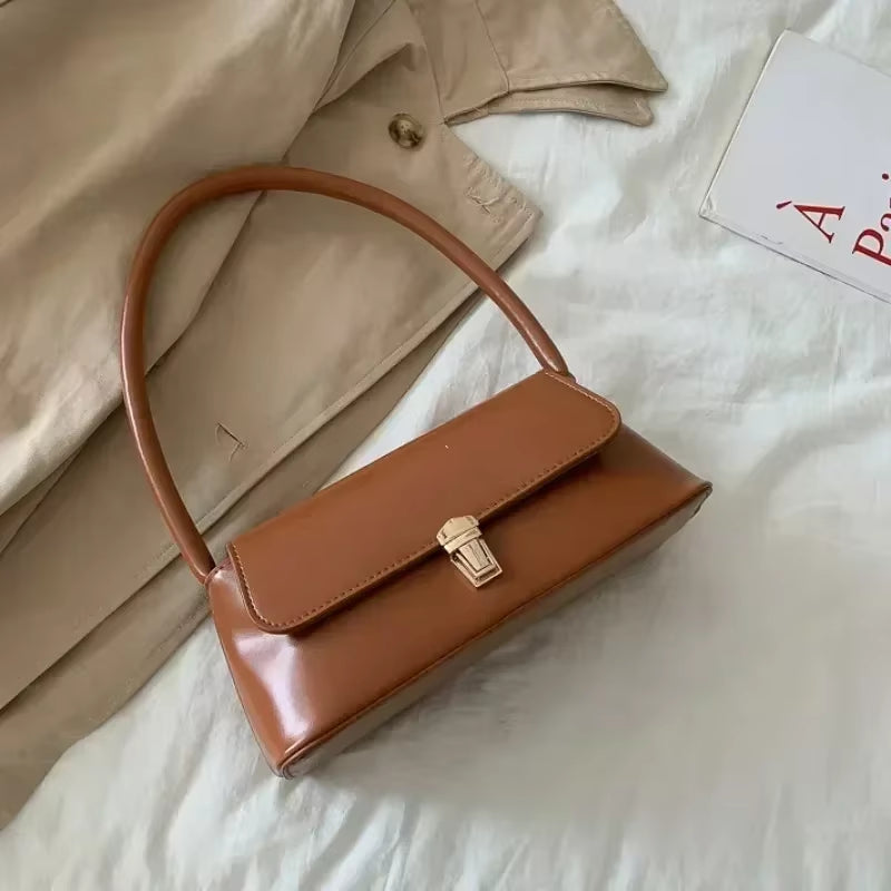 Vintage Baguette Bag – Elegante Schultertasche in Leder-Optik