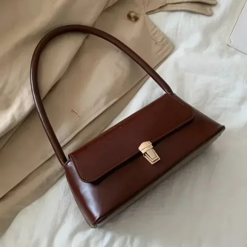 Vintage Baguette Bag – Elegante Schultertasche in Leder-Optik