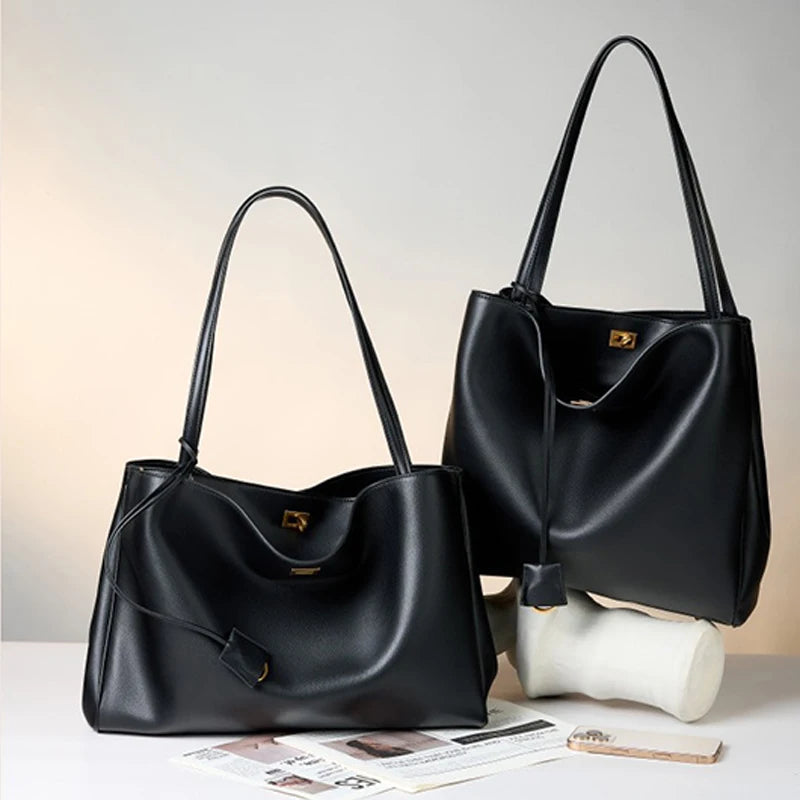 Echtleder Wings Bag: Minimalistisches Design