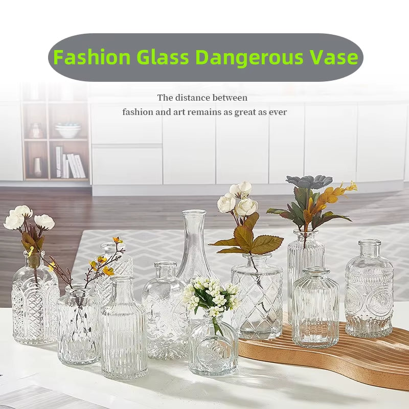 Edle Glasvase – Filigrane Tischdeko im Vintage-Stil