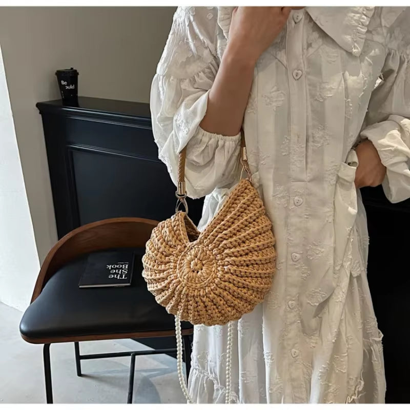 Pearl Shell Bag – Handgefertigte Eleganz für Individualistinnen